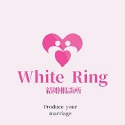 ホワイトリング結婚相談所のロゴ